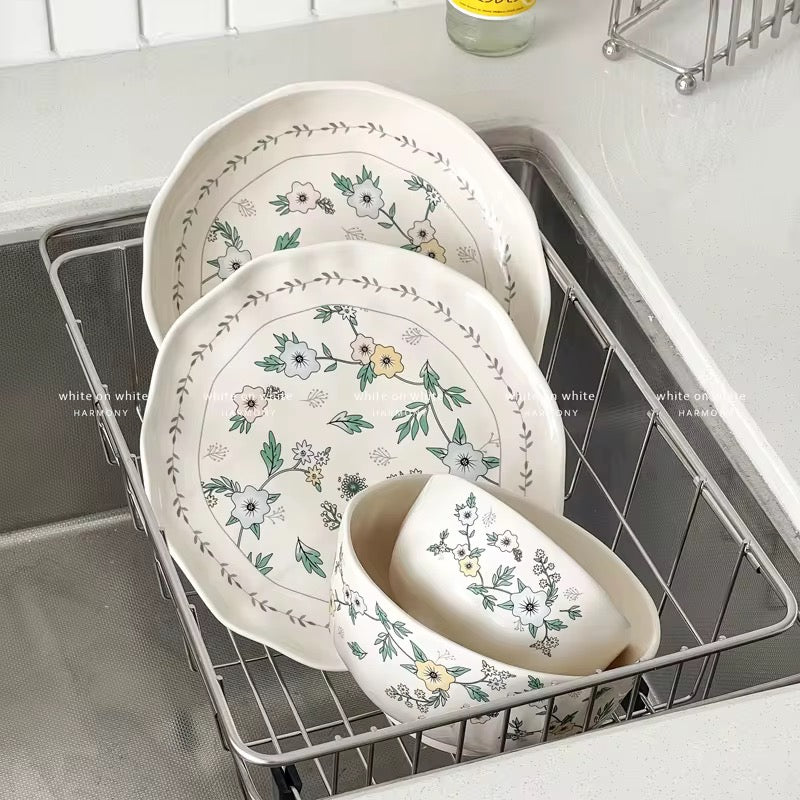 Handcrafted Ceramic Disc Plate – Vintage Floral Design | Decorative Tableware