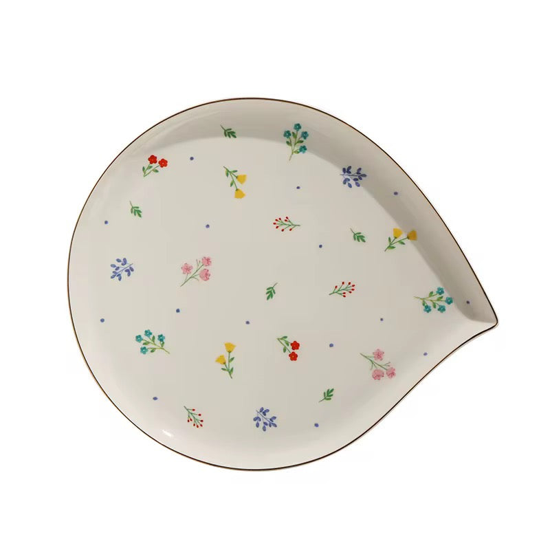 Floral Ceramic Plate with Gold Rim | Elegant Everyday Tableware